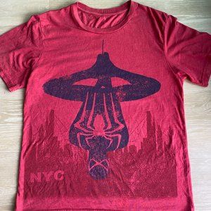 2002 Marvel Spiderman NYC Tobey Maguire Red T-Shirt Small